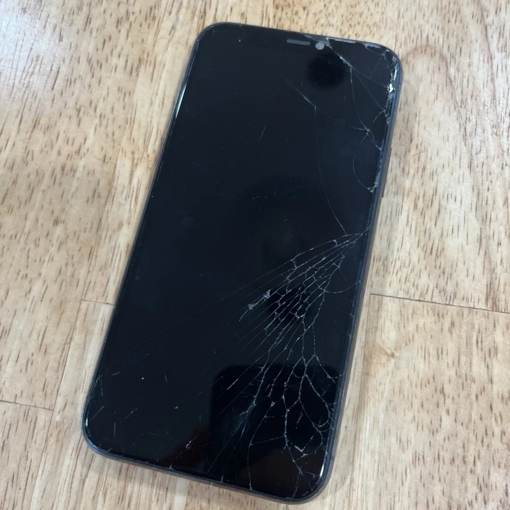 Apple iPhone 11 Pro 64GB Green Cracked Back And Lens Verizon Factory Reset Works